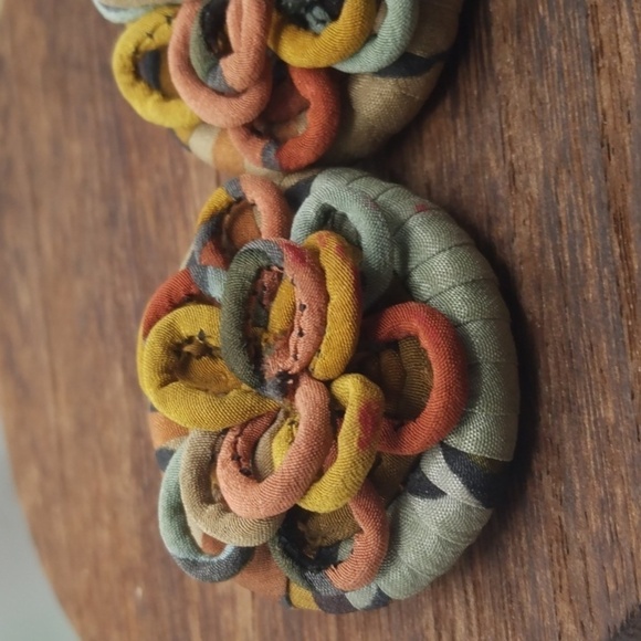 Watermelon African spun cloth 3d flower earrings clip on E245 - Picture 2 of 4